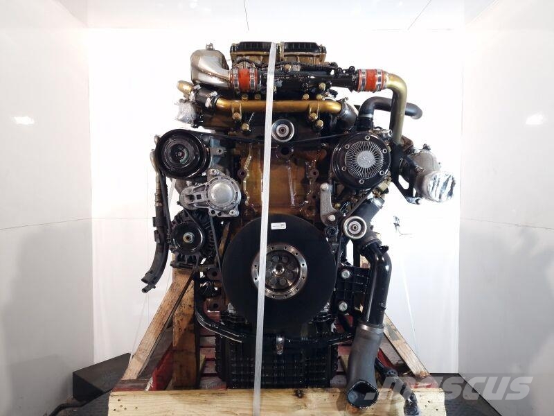 Mercedes-Benz OM470LA 6-8-01 Engines