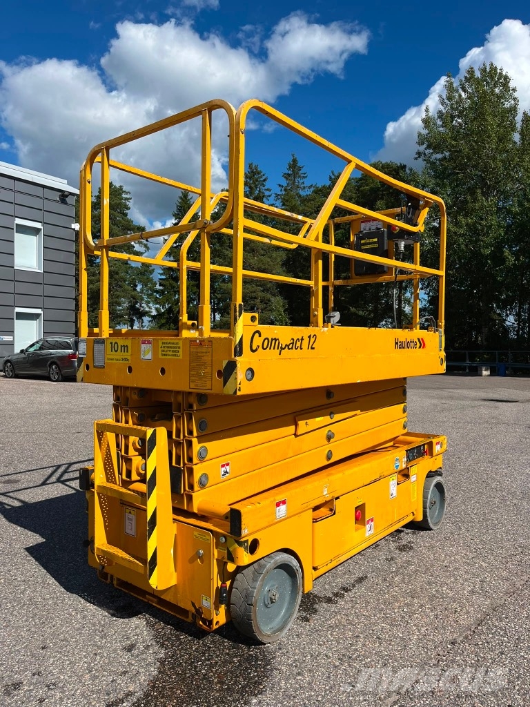 Haulotte Compact 12 Scheren-Arbeitsbühnen