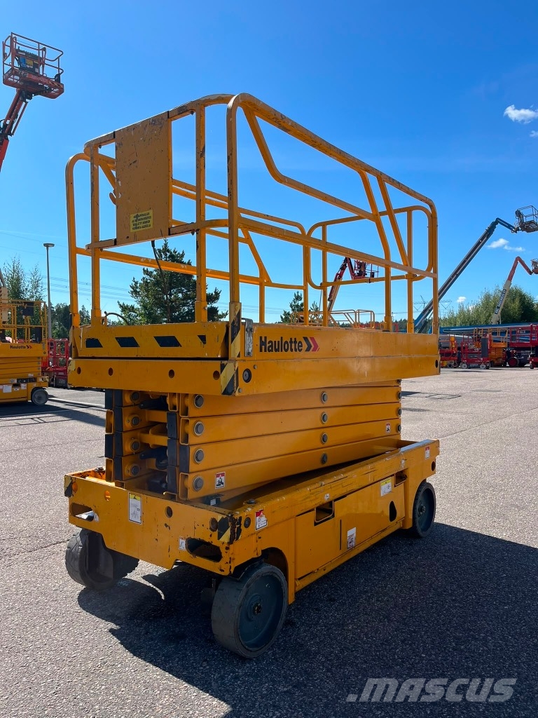 Haulotte Compact 12 Scheren-Arbeitsbühnen