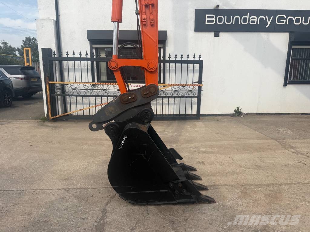 Hitachi ZX 130 LC N-6 Hosszú gém kotrók