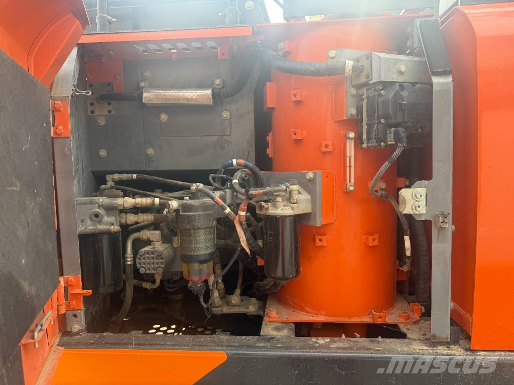Hitachi ZX 130 LC N-6 Hosszú gém kotrók