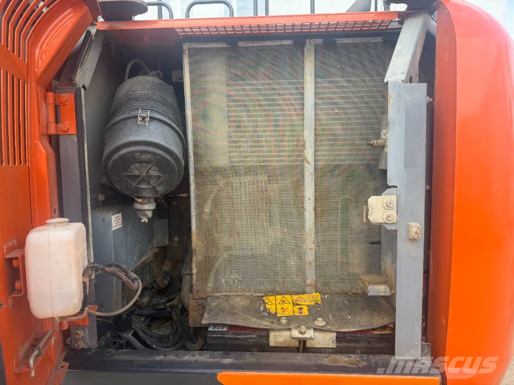 Hitachi ZX 130 LC N-6 Hosszú gém kotrók