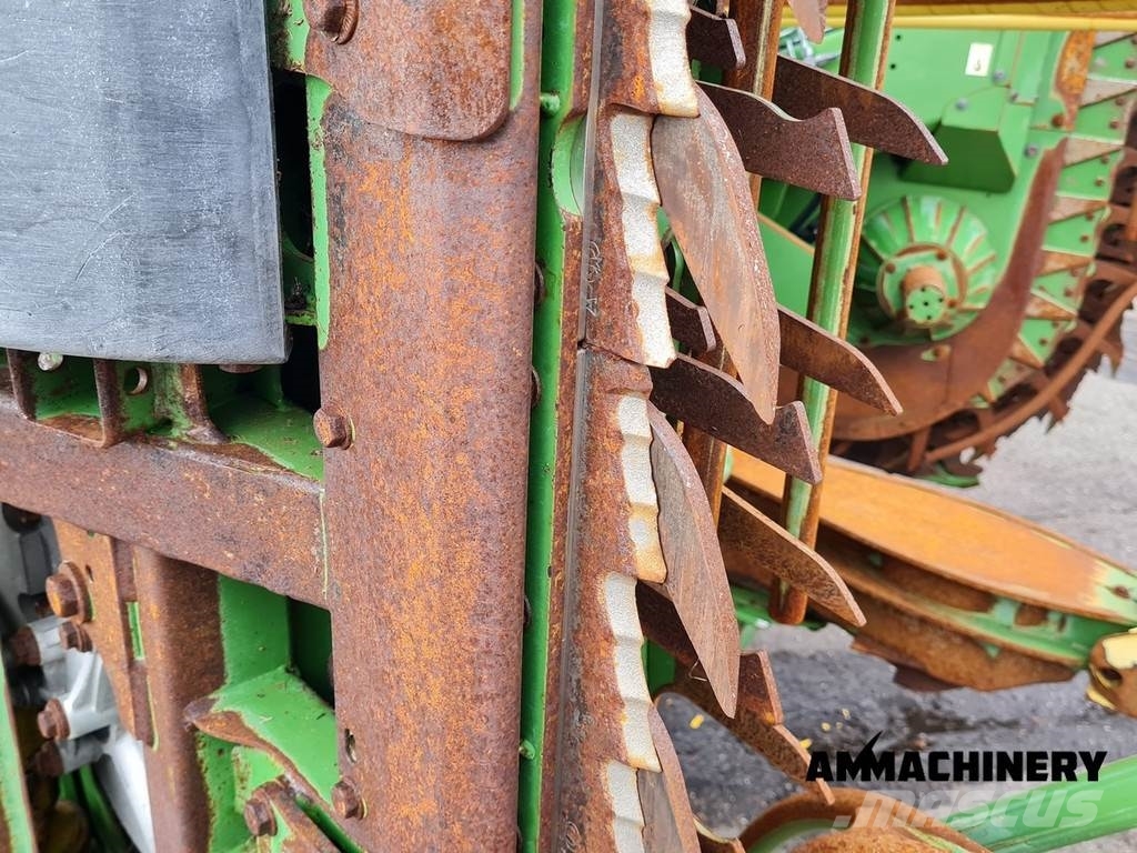 Krone Easy Collect 600-2 corn header Šieno ir pašarų ruošimo mašinų priedai