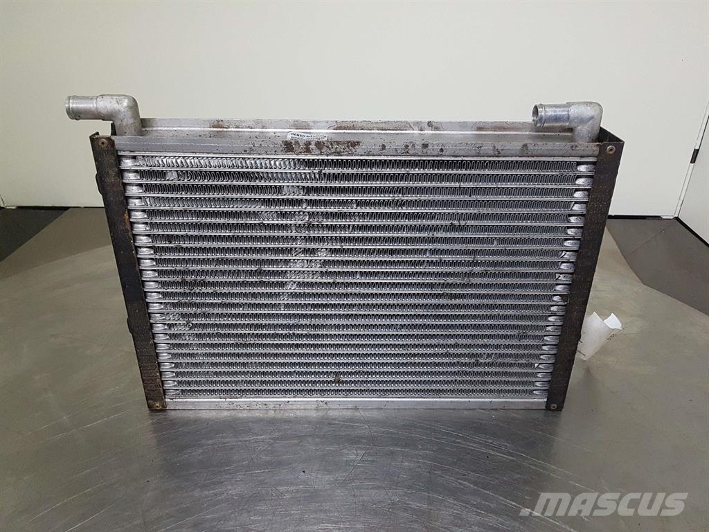 CASE 621D-Denso MNY70266501B2C-Cooler/Kühler/Koeler Motorer