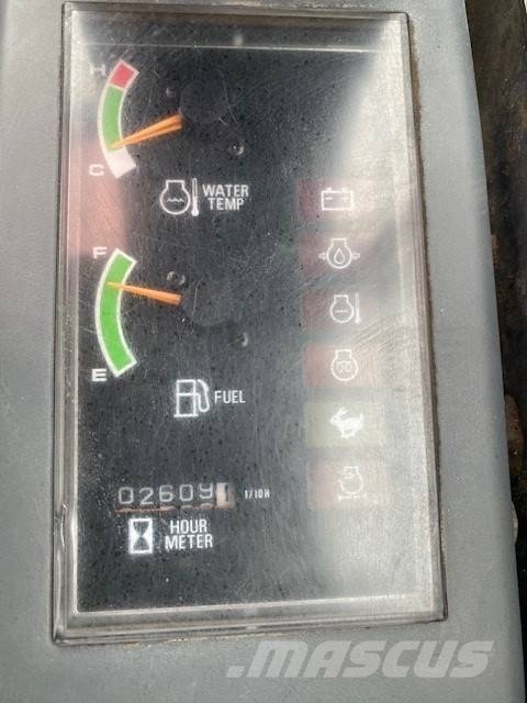 Takeuchi TB 23 R Mini pelle < 7t