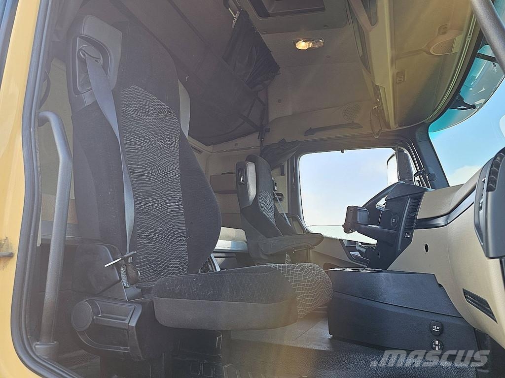Mercedes-Benz ACTROS 1843 Trekkvogner