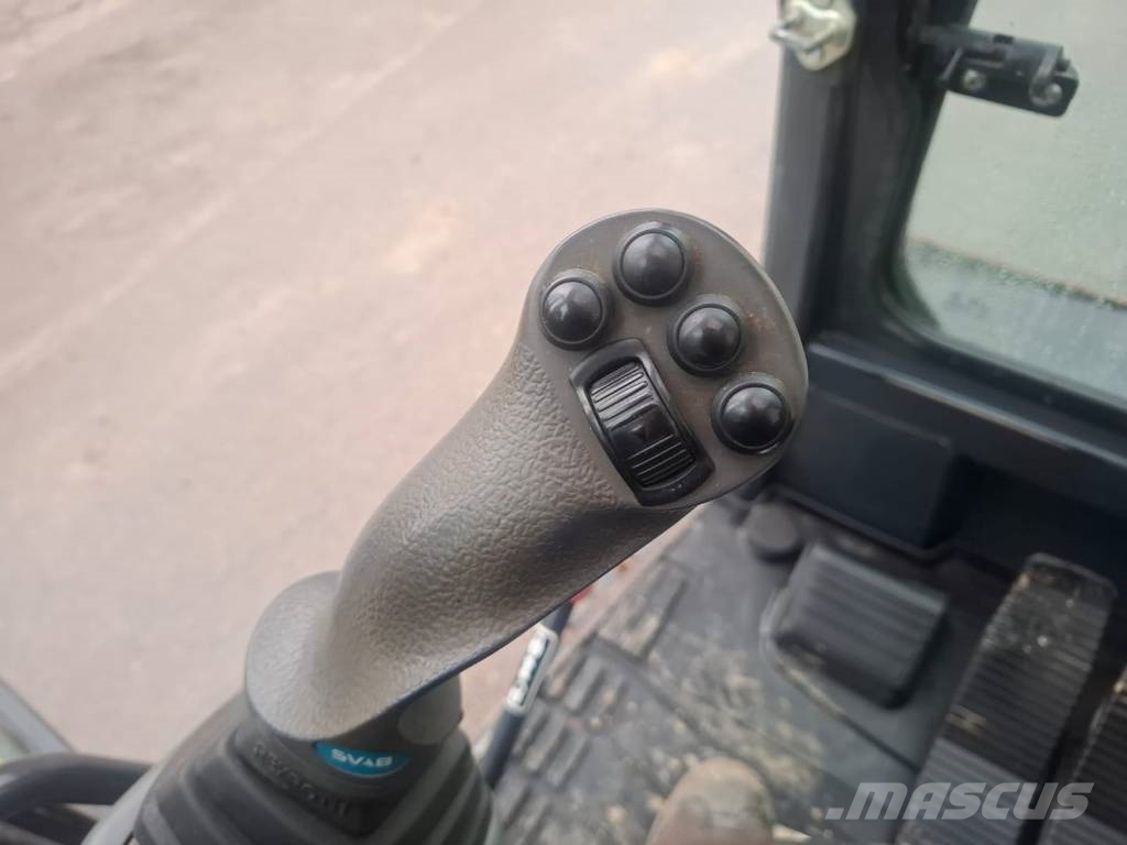 Yanmar SV 100-2A + LEICA 3D Средни екскаватори 7т - 12т