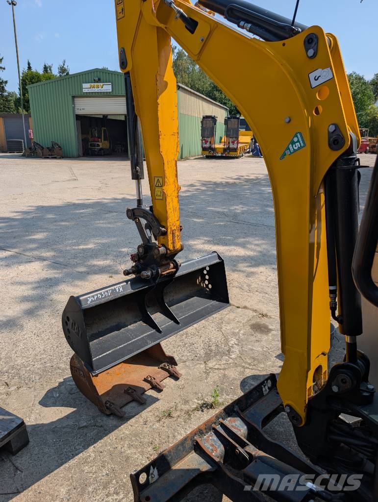 JCB 15 C-1 Miniexcavadoras