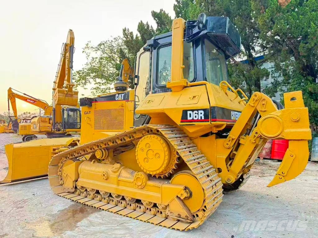 CAT D 6 G Pásové dozery
