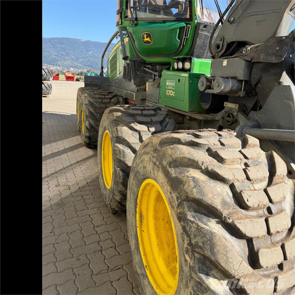 John Deere 1170G Harversteri