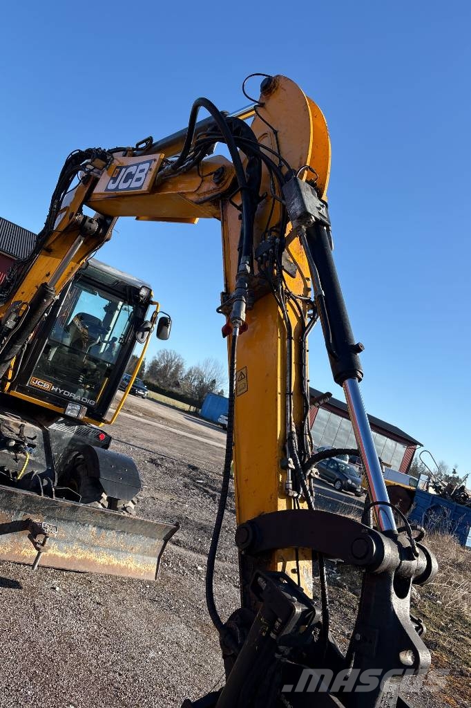 JCB Hydradig 110W inkl 3 skopor och Palmse kärra Hjulgrävare