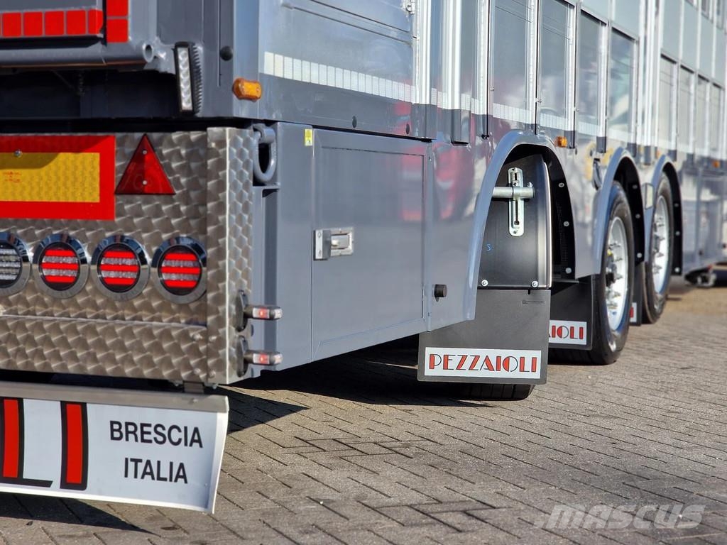 Pezzaioli NEW - 3 stock livestock - Water & Ventilation - St Dzīvnieku transportēšanas piekabes