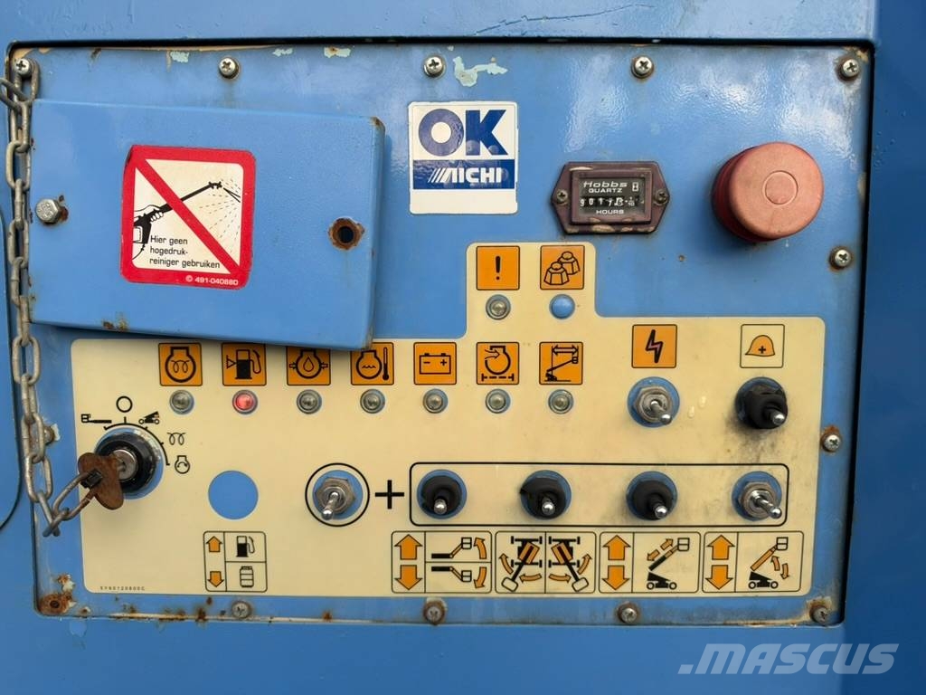 Aichi SR 18 AJ 20mtr JIP Телескопические подъемники