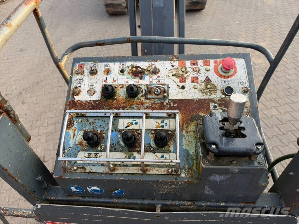 Aichi SR 18 AJ 20mtr JIP Телескопические подъемники