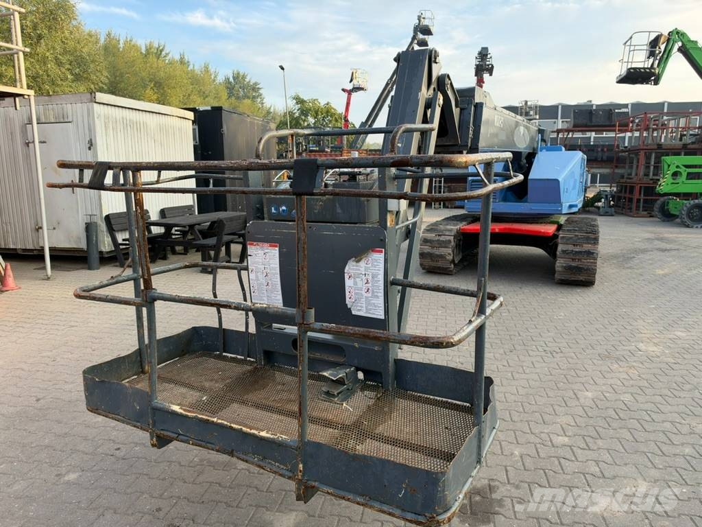 Aichi SR 18 AJ 20mtr JIP Телескопические подъемники