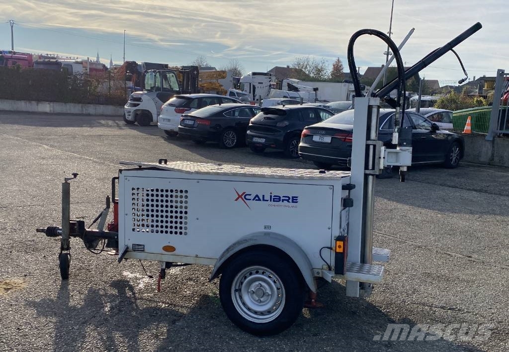 X CALIBRE T4P 1er Main endommagée Lätta borr