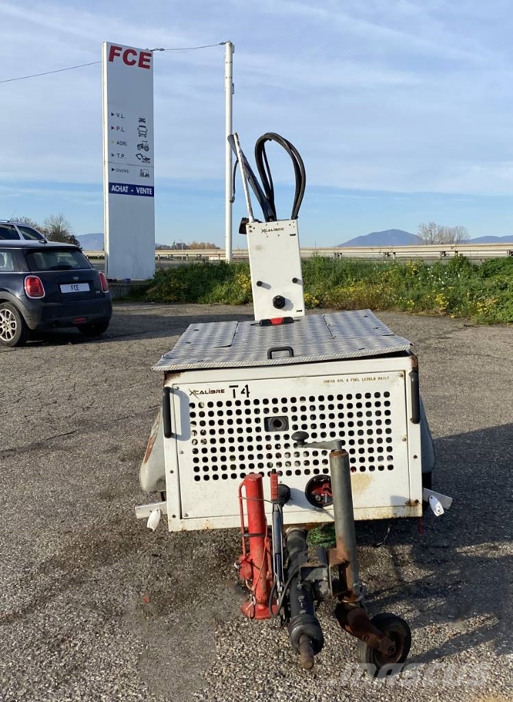 X CALIBRE T4P 1er Main endommagée Lätta borr
