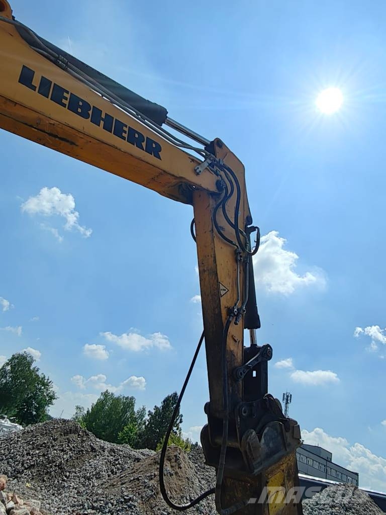 Liebherr R 936 LC Vikšriniai ekskavatoriai