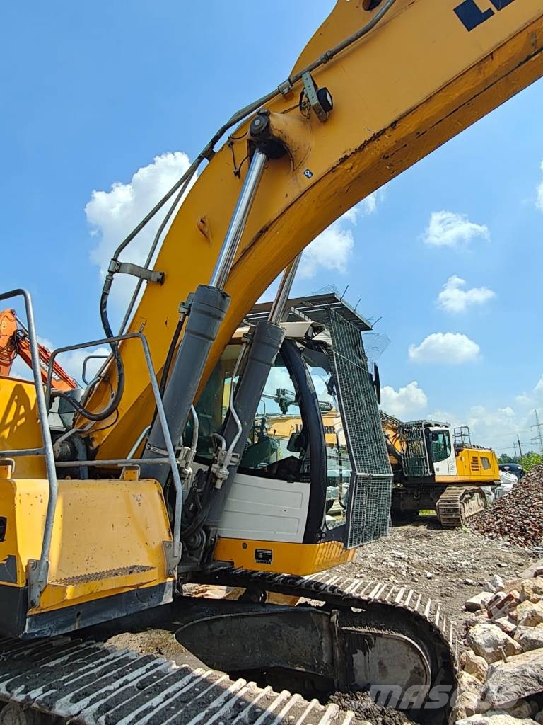 Liebherr R 936 LC Vikšriniai ekskavatoriai