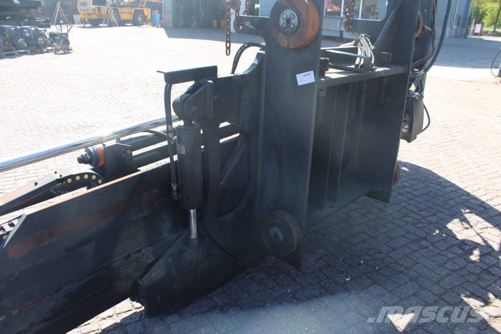 Hyster 20/40 ft spreader 스프래더