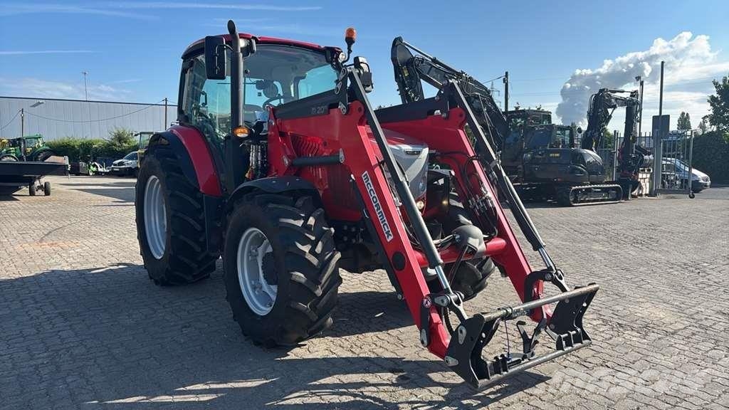 McCormick X5.110 Efficient الجرارات