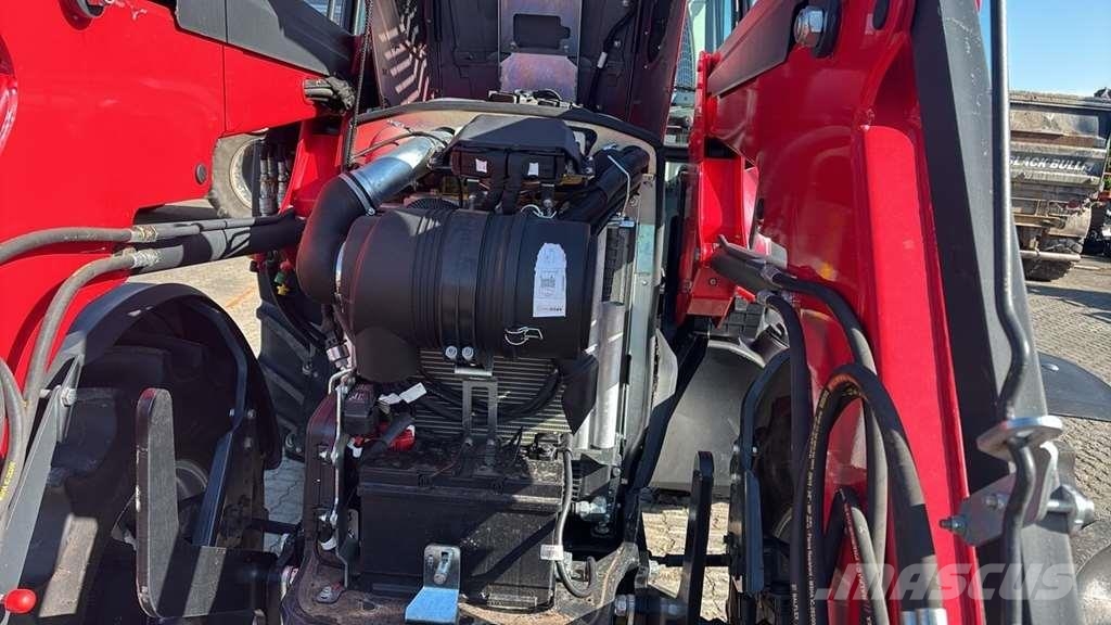 McCormick X5.110 Efficient الجرارات