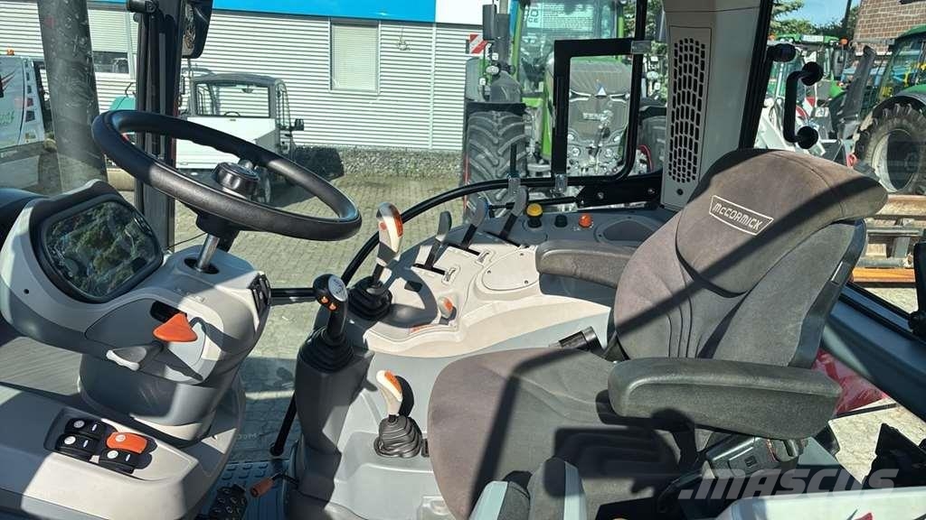 McCormick X5.110 Efficient الجرارات