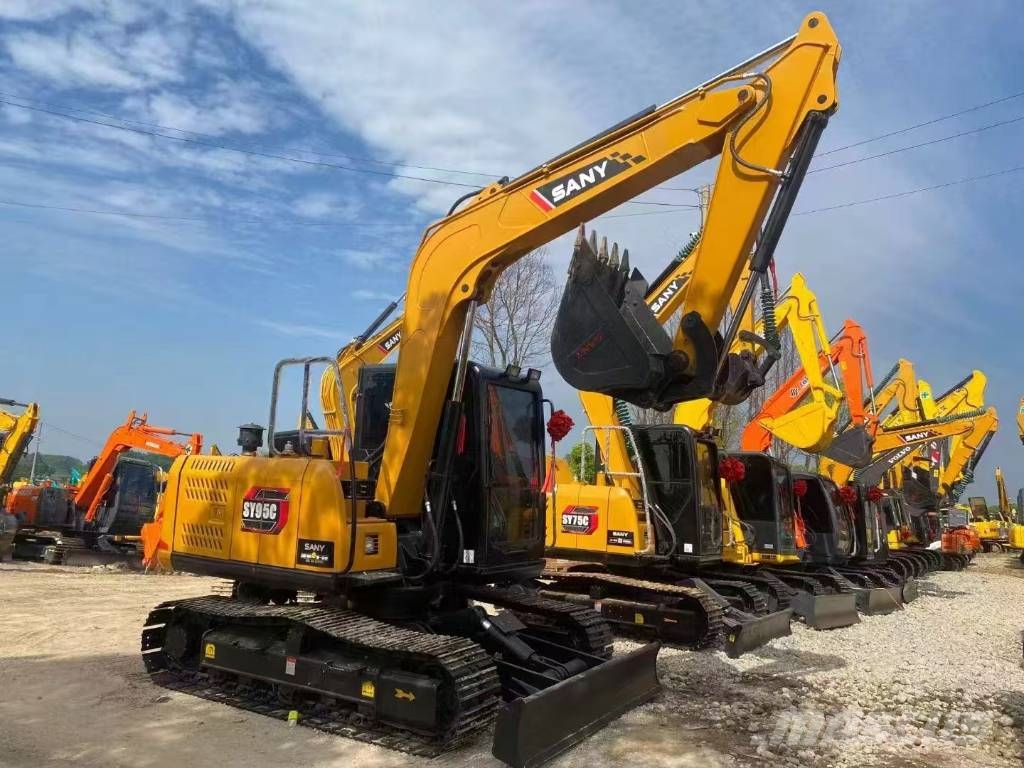Sany SY95C حفارات وسط 7 طن - 12 طن