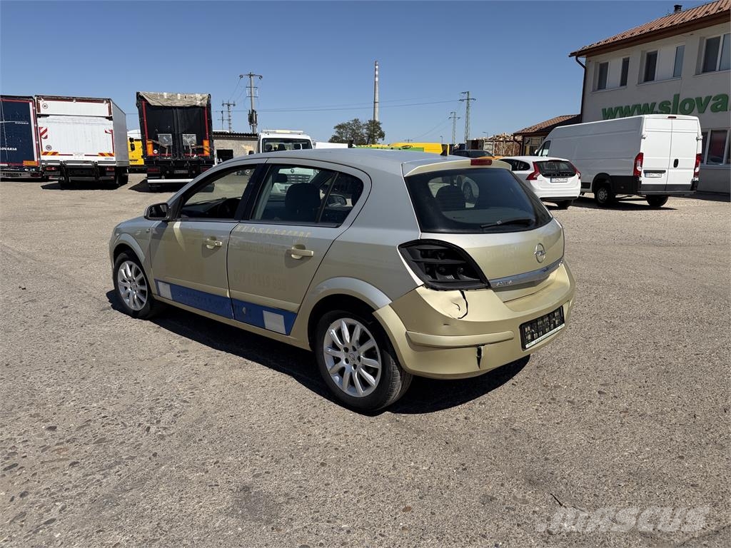 Opel Astra VIN 394 Carros