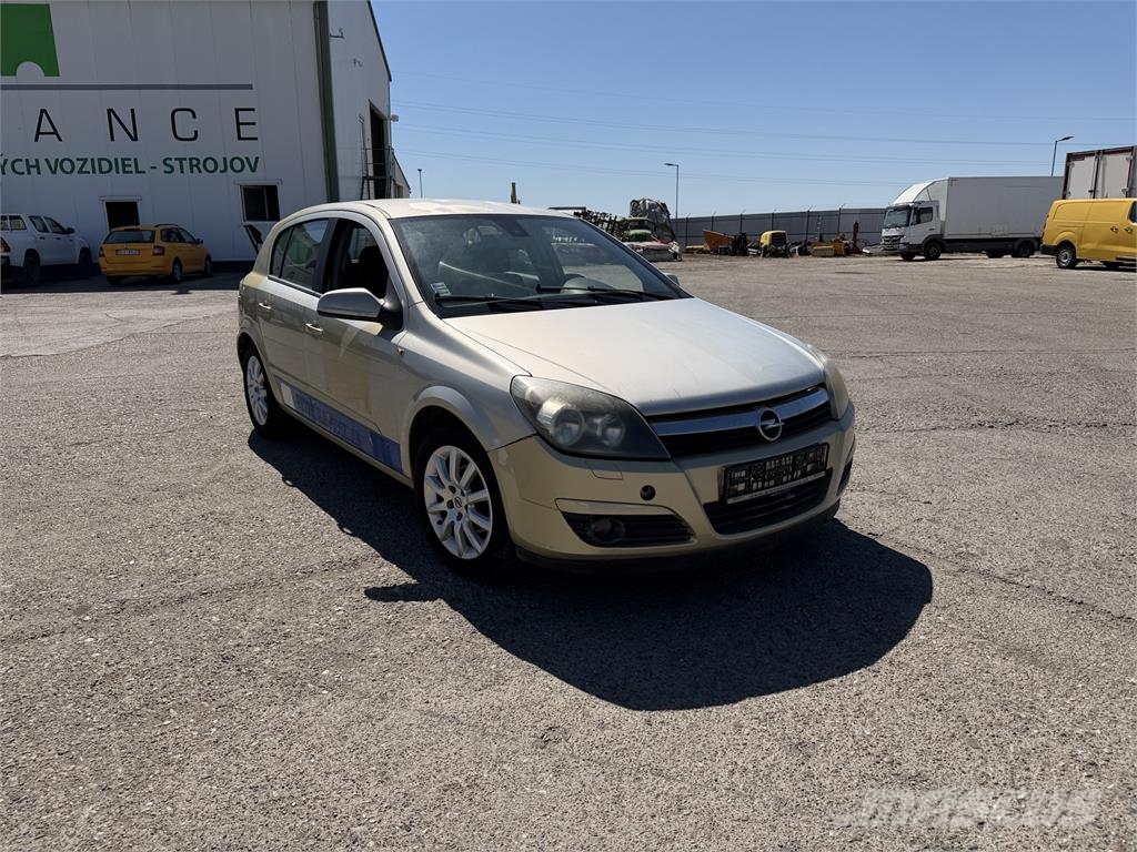 Opel Astra VIN 394 Carros