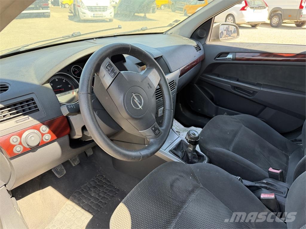 Opel Astra VIN 394 Carros