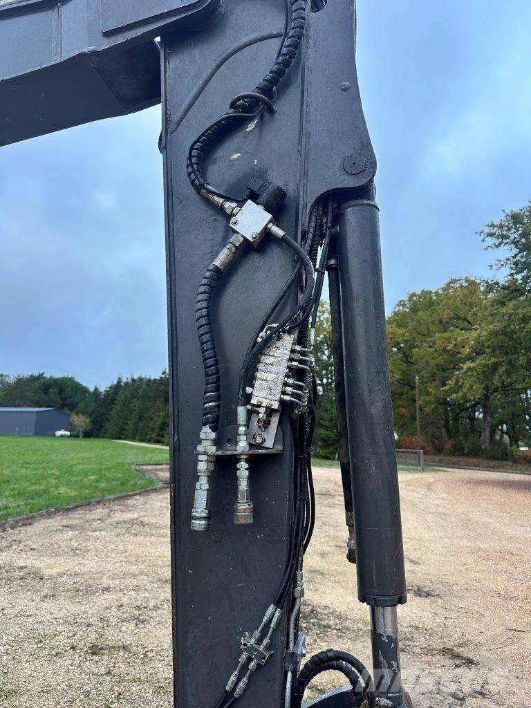 Volvo ECR 58 F 小型挖土機/掘鑿機<7t(小型挖掘機)