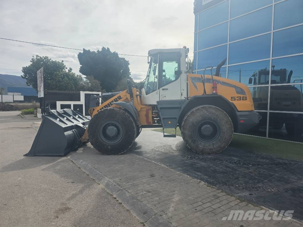 Liebherr L 538 لوادر بعجل