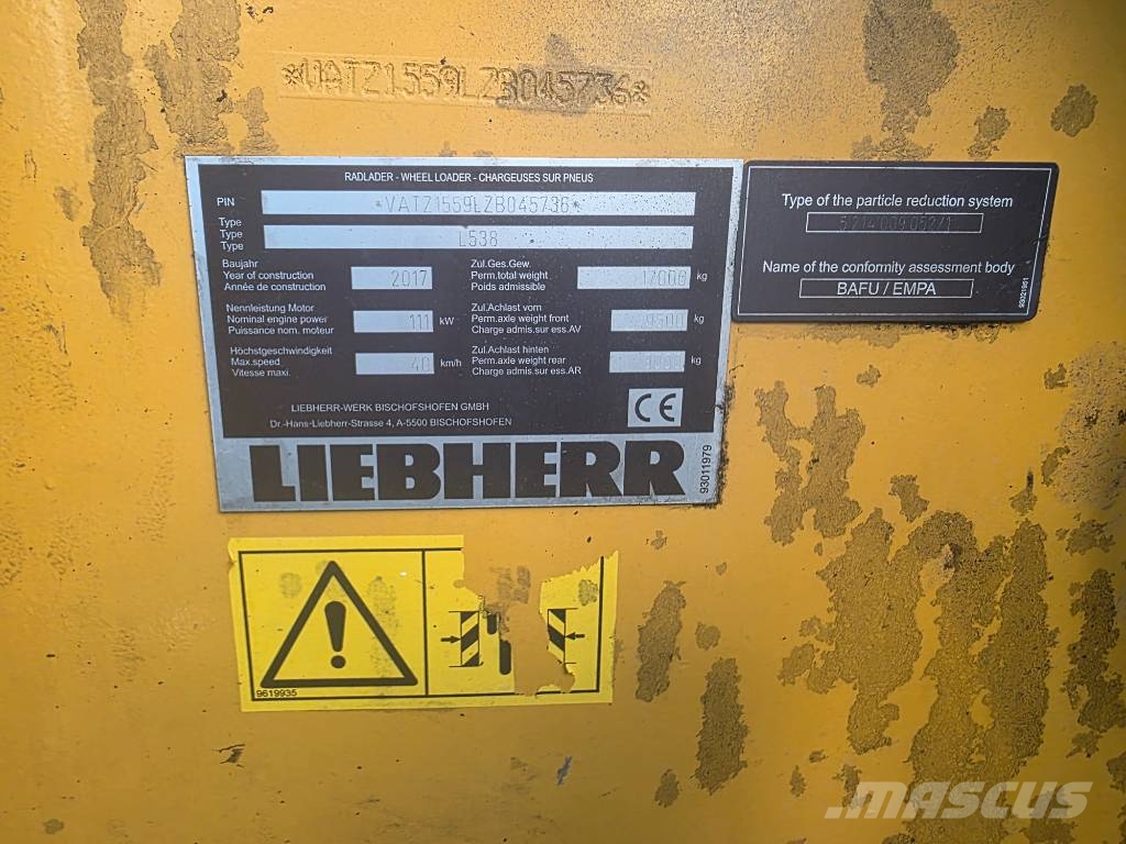 Liebherr L 538 لوادر بعجل