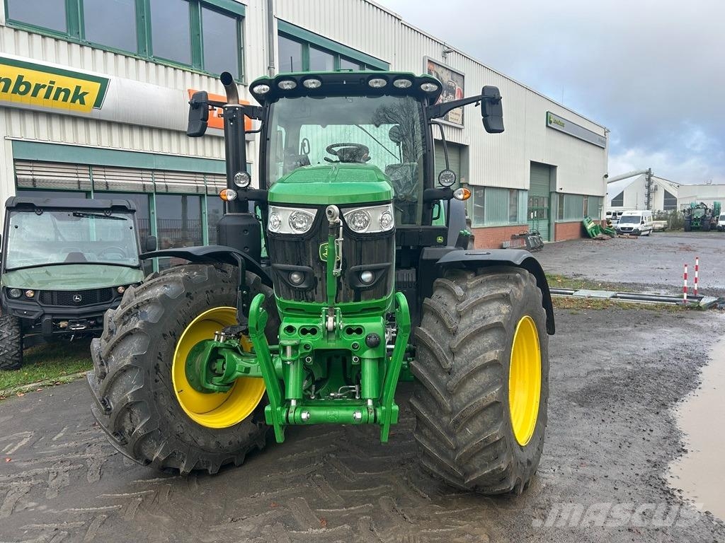 John Deere 6R 165 Traktori