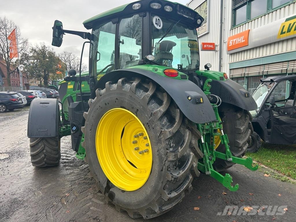 John Deere 6R 165 Traktori