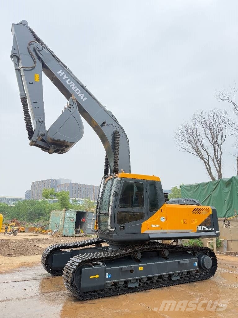 Hyundai 305-9T حفارات زحافة