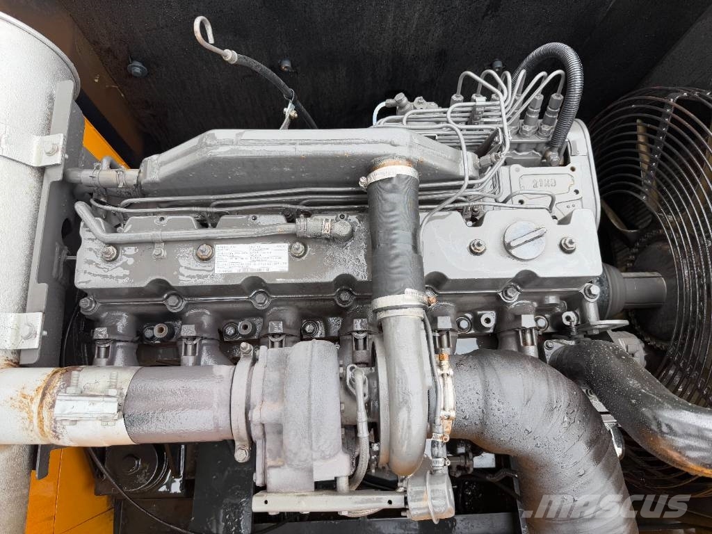 Hyundai 305-9T حفارات زحافة
