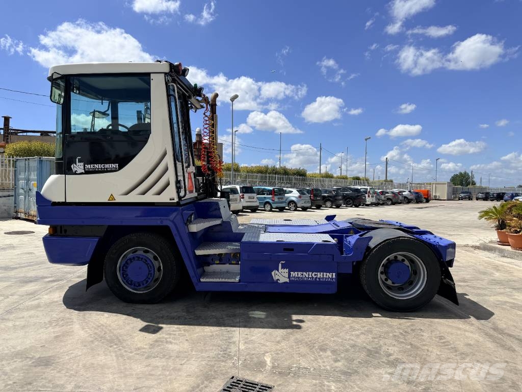 Terberg RT 223 ターミナルトラクター