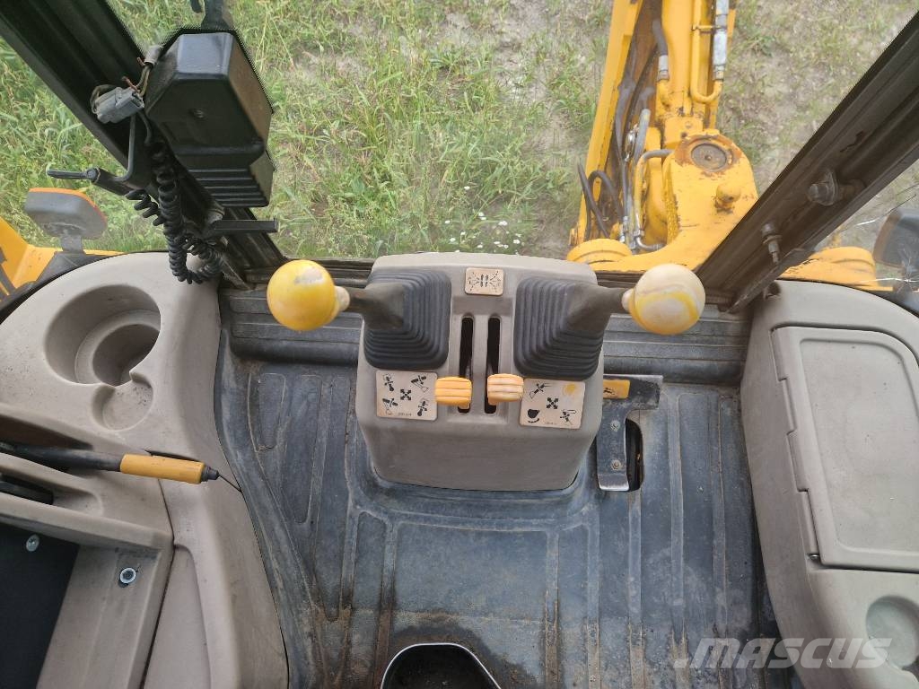 JCB 3 CX Super Koparko-ładowarki