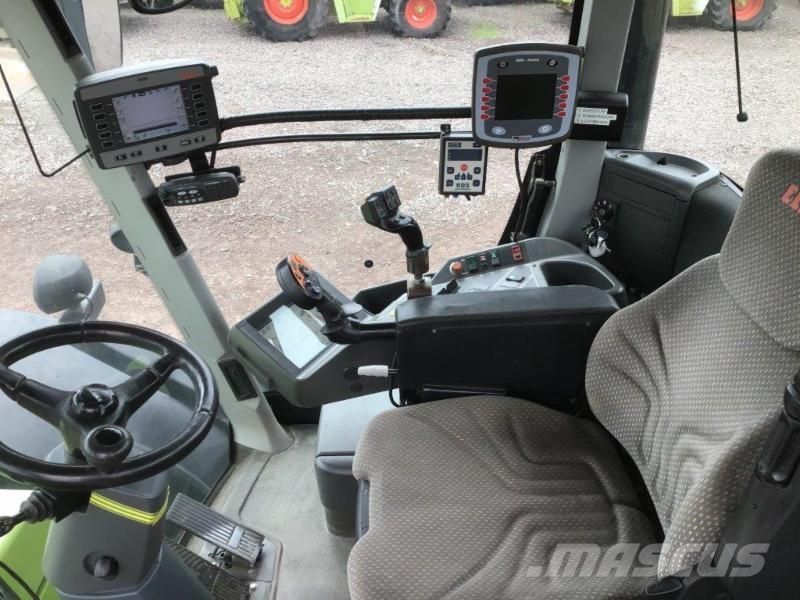 CLAAS XERION 3800 TRAC VC Трактори