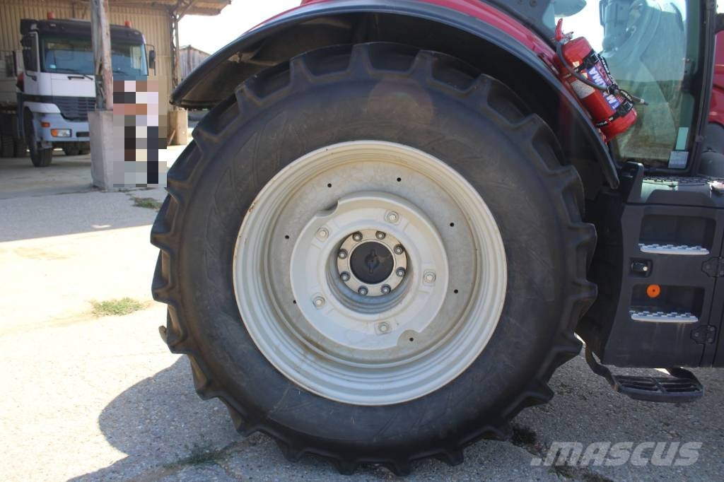 Valtra T 234 Traktorok