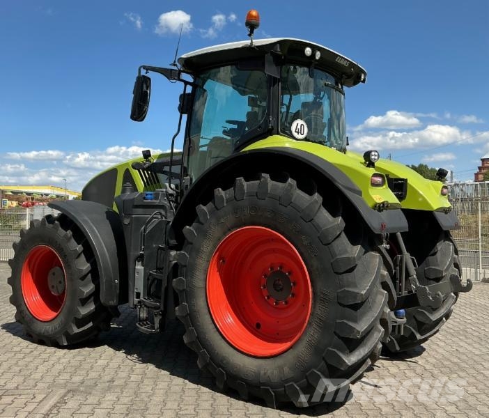 CLAAS AXION 930 CMATIC CEBIS Traktori