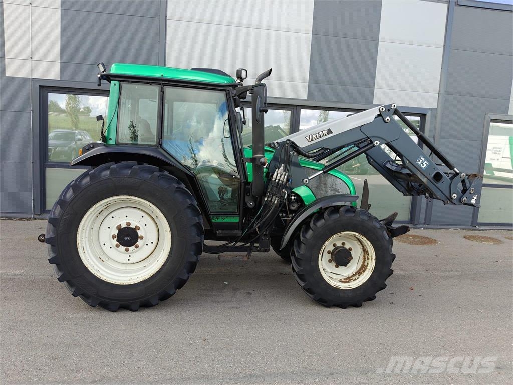 Valtra A92 Tractores