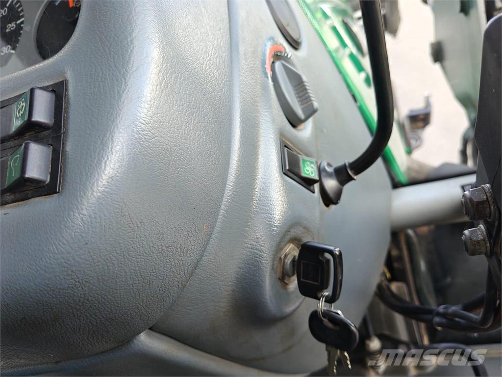 Valtra A92 Tractores