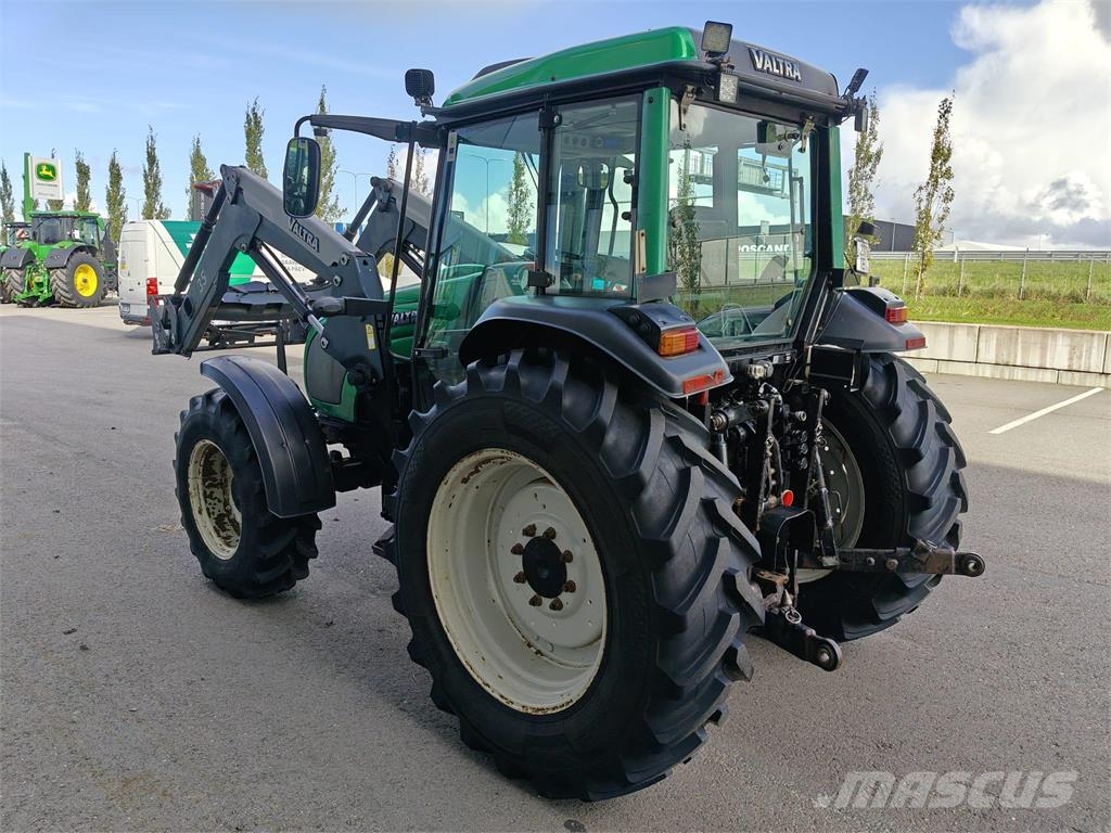 Valtra A92 Tractores
