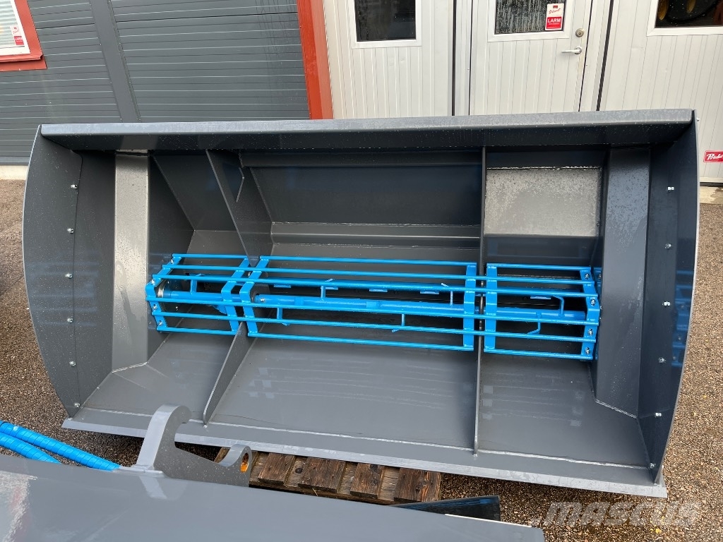 SE Sandspridare L30 59000:-+m Buckets