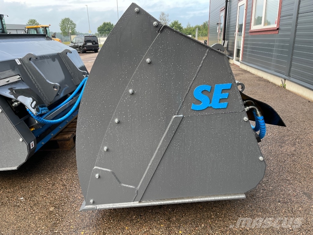 SE Sandspridare L30 59000:-+m Buckets