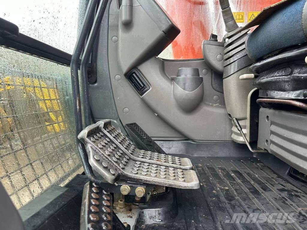 Hitachi Zaxis 350 H  made  in Japan Crawler excavators