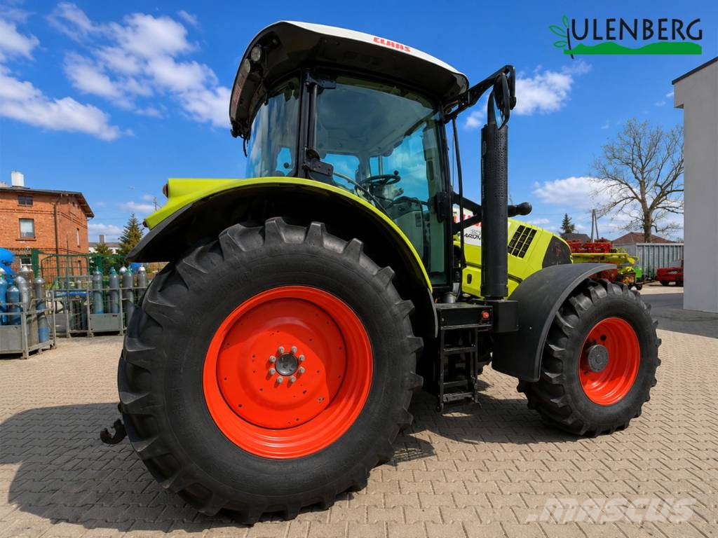 CLAAS Arion 620 Tractoren